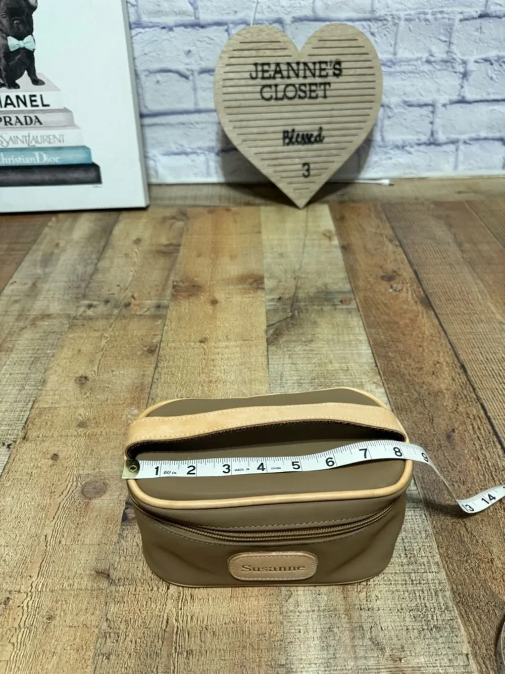 Jon Hart Makeup Case Susanne